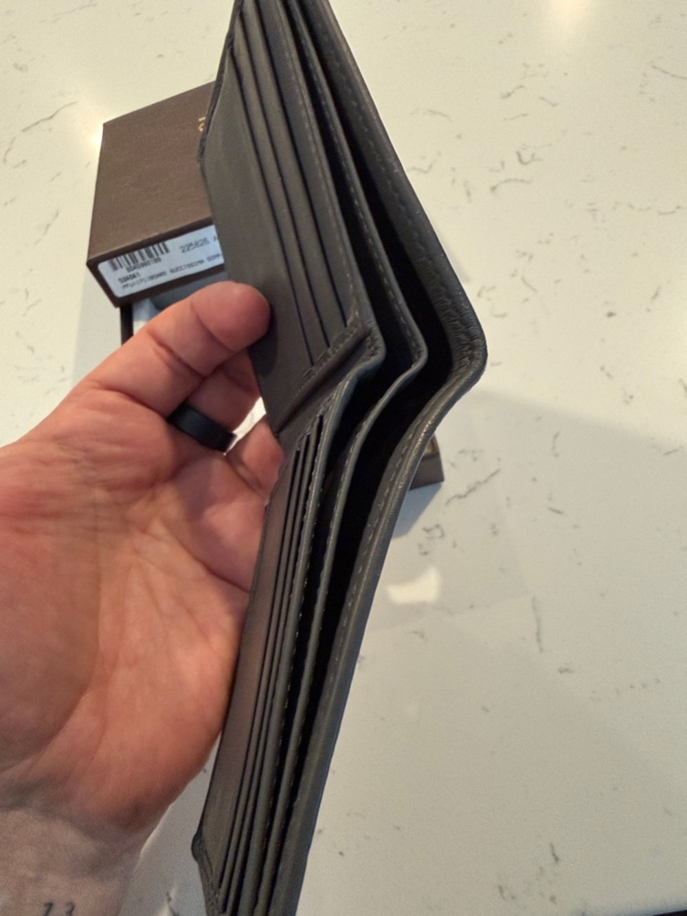 Gucci Black Embossed GG Leather Card & Key Holder - Picture 5 of 6